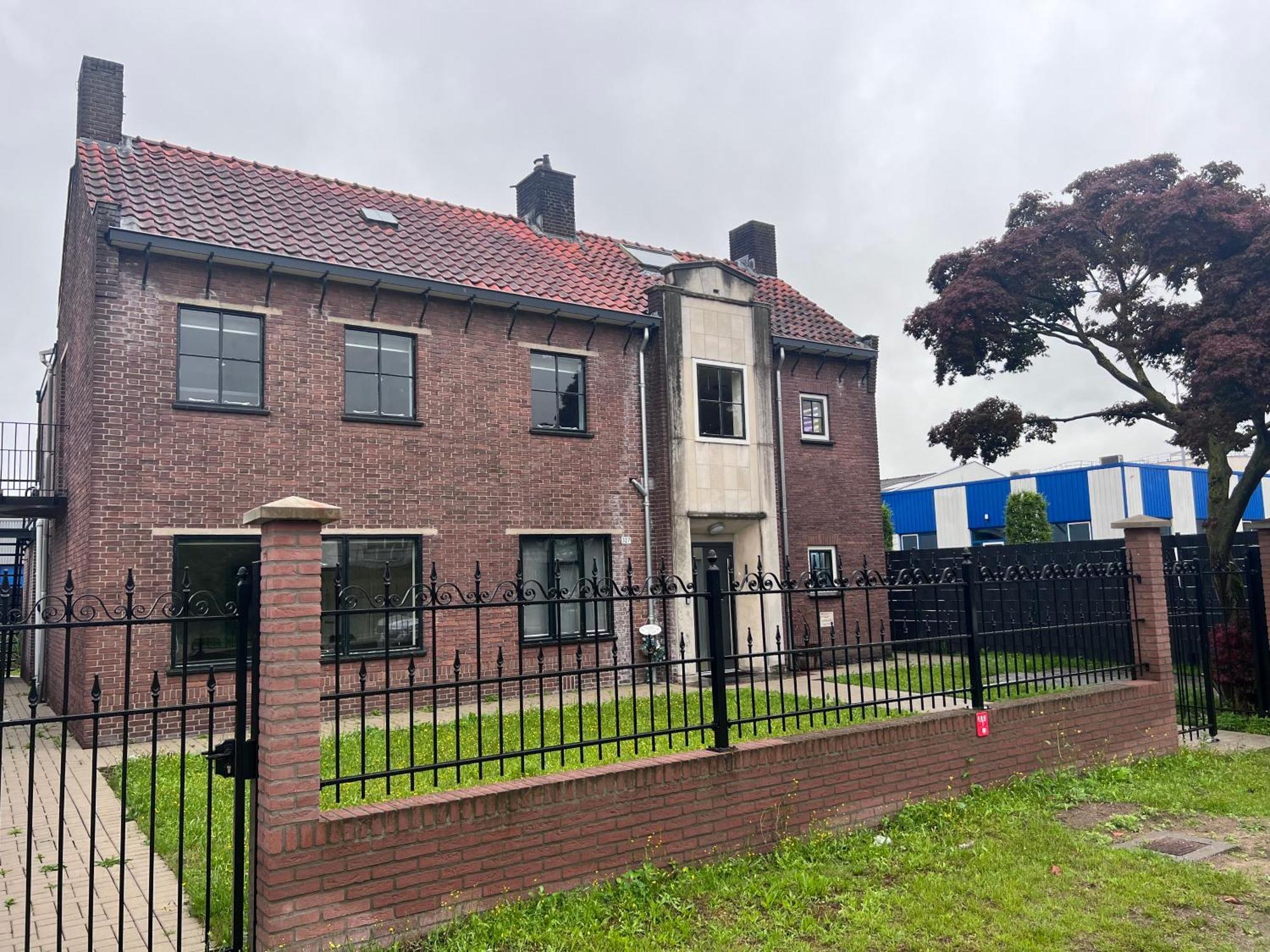 Kess Maison, Gehele Villa Met Sauna En Dakterras Enschede Ngoại thất bức ảnh